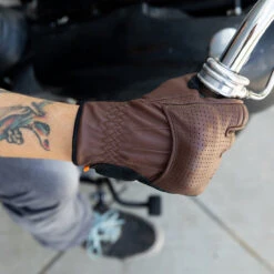 Biltwell Borrego CE Leather Gloves - Chocolate -Cycling Apparel Store Biltwell Borrego Gloves Chocolate Black 7 32399.1567006319