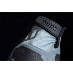 Icon Hooligan Gloves - Battlescar Gray -Cycling Apparel Store Icon Hooligan Gloves Battlescar Gray 2 64835.1613610633